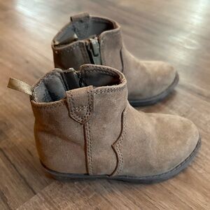🌺10/$20 Old Navy Baby Cowgirl Suede Boots Size 5